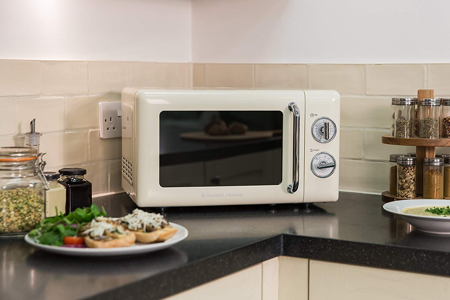 Russell Hobbs RHRETMM705C (Cream), Microwave Ovens Reviews and Comments