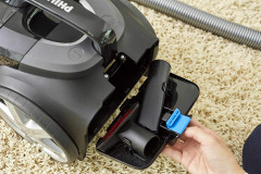 PowerPro Expert Bagless vacuum cleaner FC9729/69