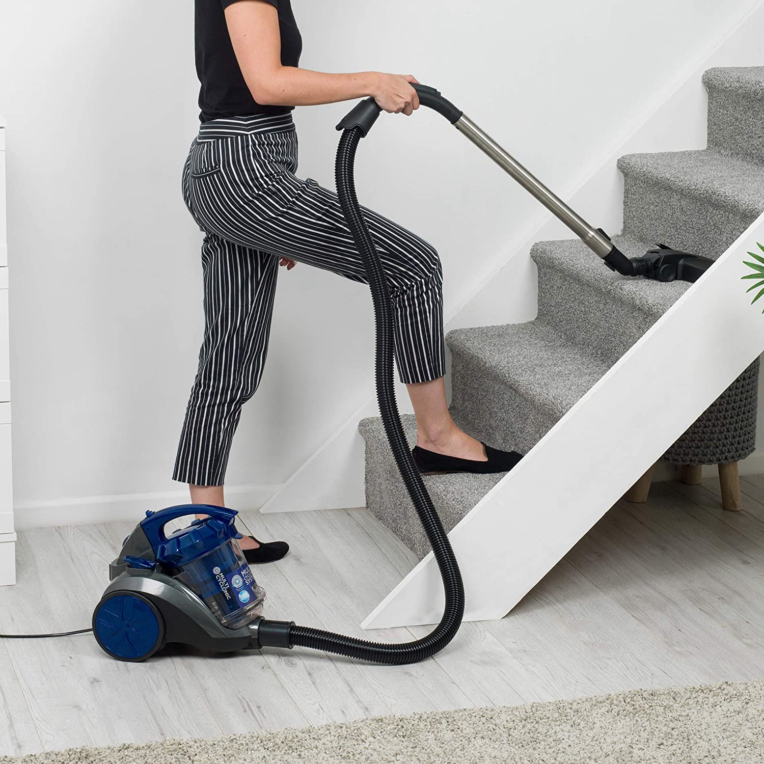 Beldray BEL0371V2, Vacuum cleaner Reviews and Comments