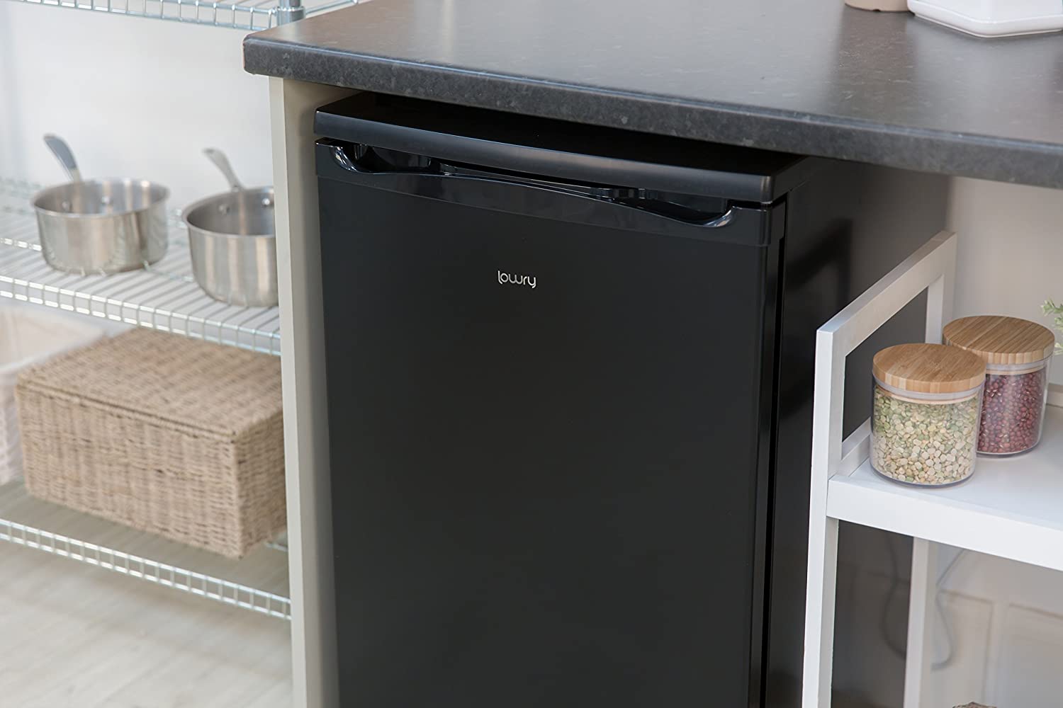 Lowry LUCLF50B (Black), Refrigerators Reviews and Comments