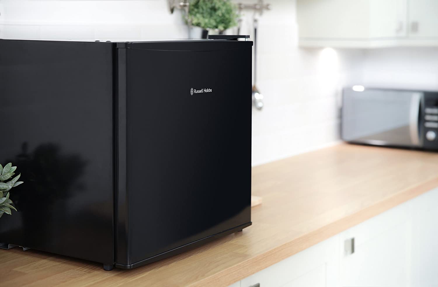 Russell Hobbs RHTTLF1B (Black), Refrigerators Reviews and Comments