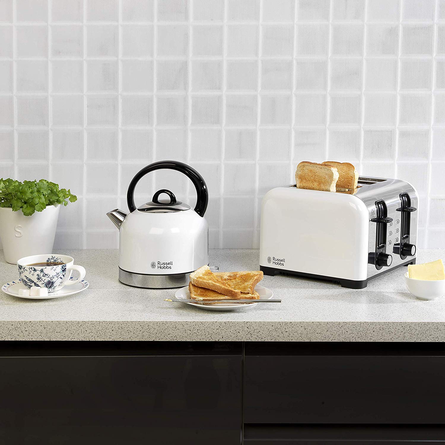 Russell Hobbs Oslo 4 Slice, Bread Toasters Reviews and Comments